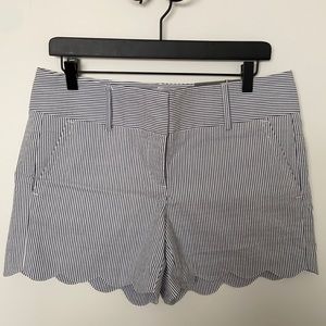 NEW Ann Taylor striped scalloped hem shorts size 6